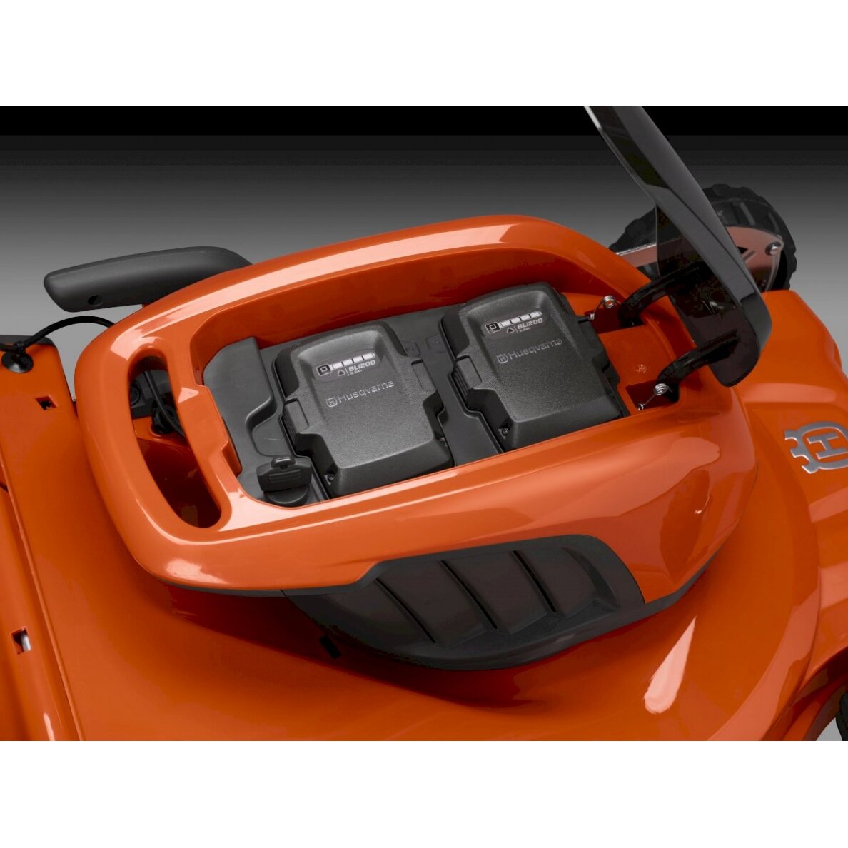 Husqvarna LC 347iVX 2